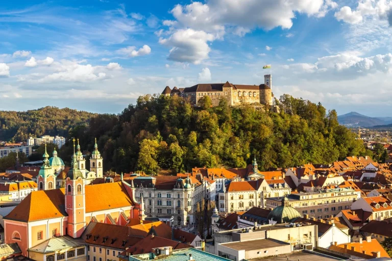 Det vakre slottet i Ljubljana