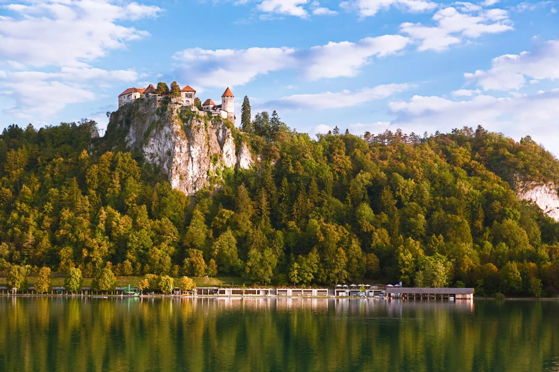 Vista del castillo de Bled