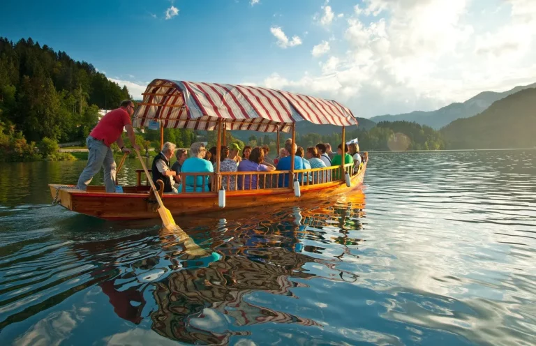 Pletna Boat ride