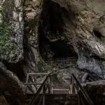 Treppe der Burg Predjama