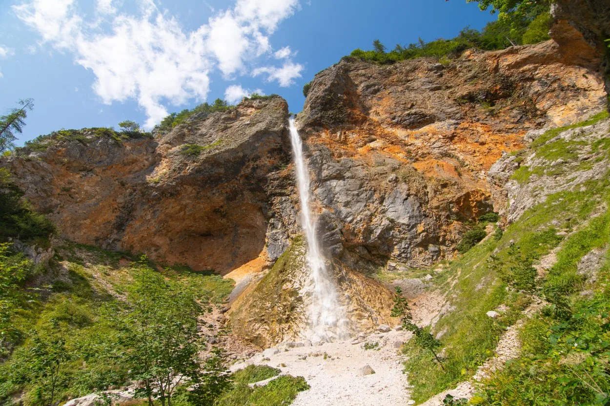 Rinka waterfalls