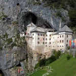 Burg Predjama